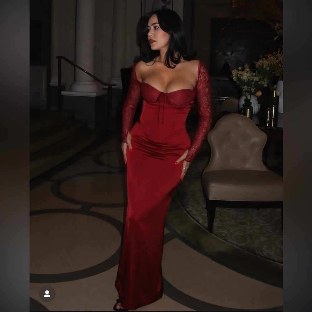 HOUSE OF CB XL A-C 'Perdi' Berry Satin Maxi Dress with Corset NWOT $329 - Picture 4 of 17